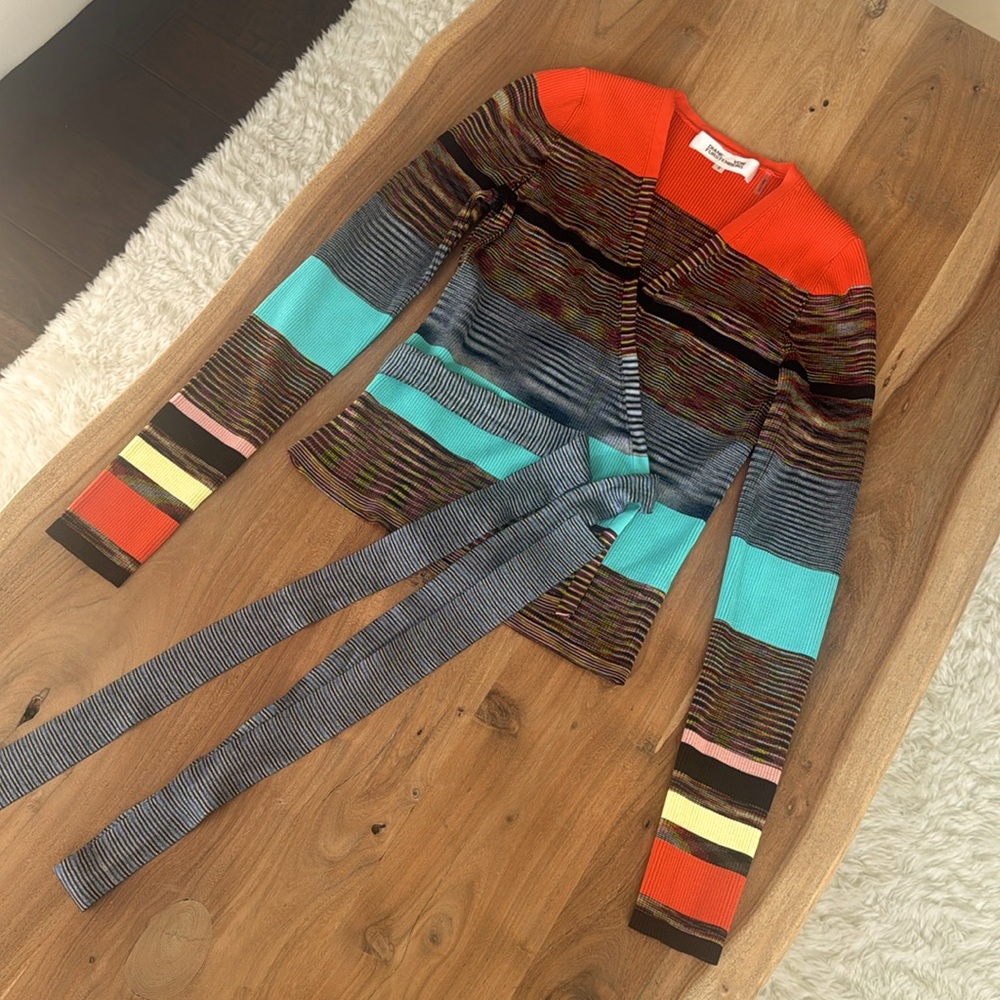 DVF Diane Von Furstenberg EUC striped wrap sweater sz small